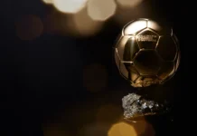 Jadwal Pengumuman Ballon d’Or 2026: Selasa, 27 Oktober Pukul 03.00 WIB Trofi Ballon d'Or berbentuk bola emas di atas dudukan berkilau dengan latar belakang gelap